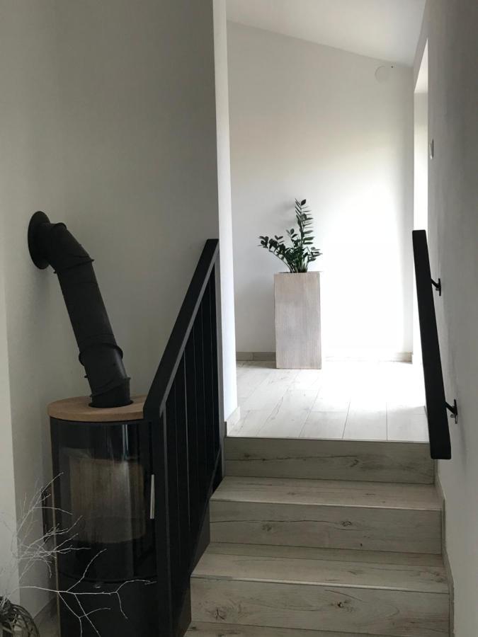Penzion Tera U Zamku Cervena Lhota Pluhuv Zdar Buitenkant foto